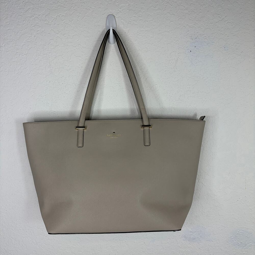 Kate Spade New York Cedar Street medium harmony tote saffiano leather handbag